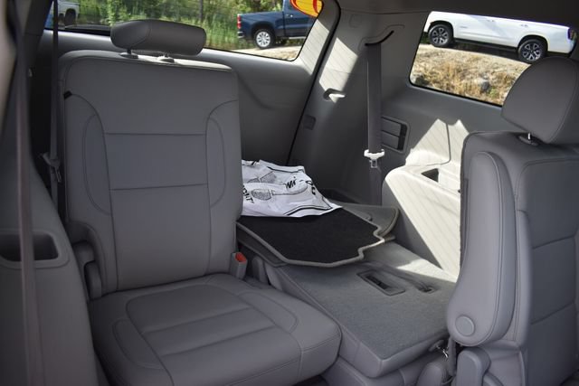 Used 2020 GMC Acadia SLT AWD/4WD image 17