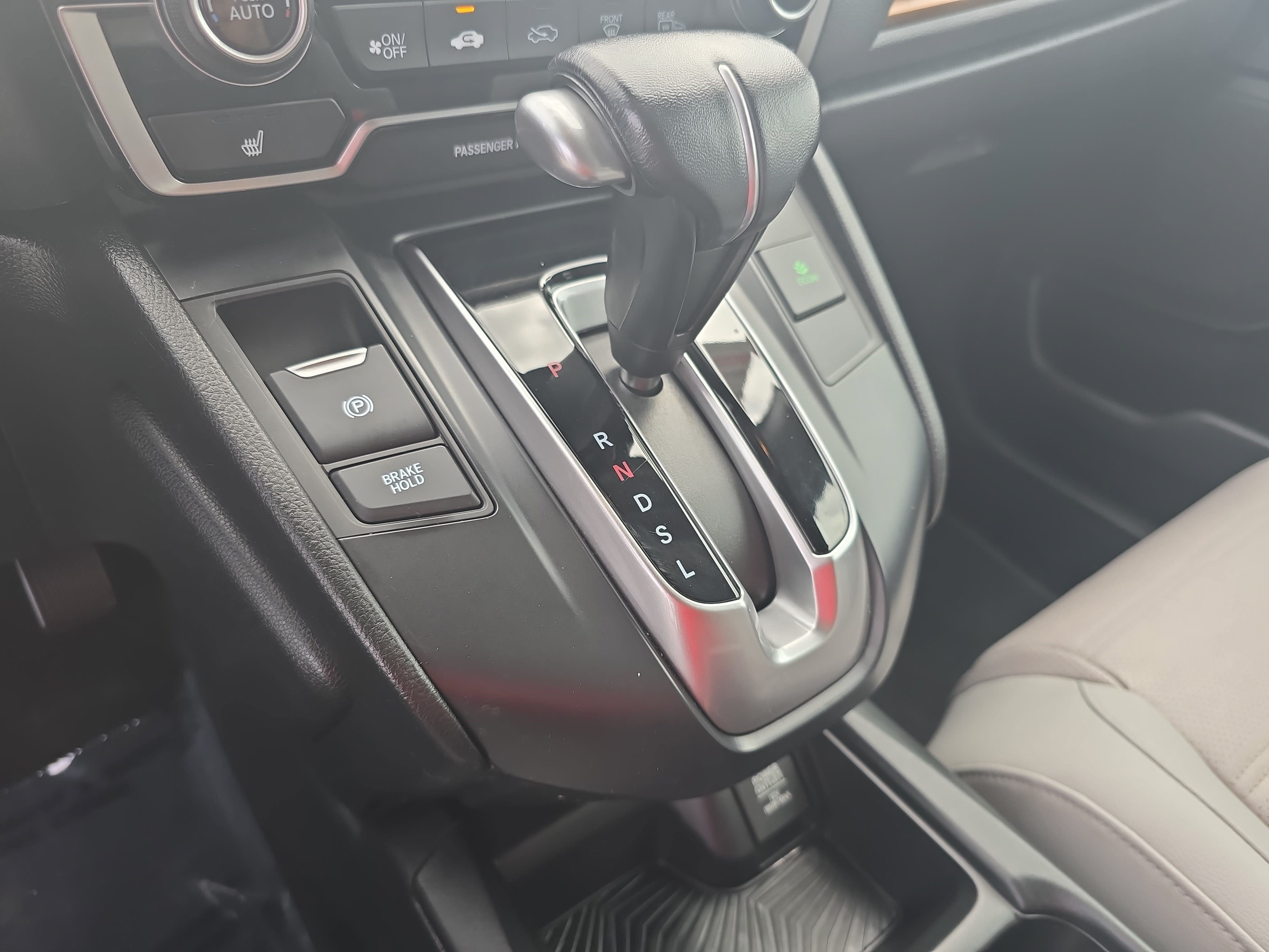 Used 2019 Honda CR-V Touring image 24