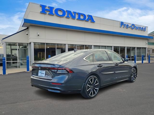 Used 2024 Honda Accord Touring image 4