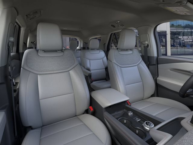 New 2026 Ford Explorer Active w/ Active Comfort Package RWD image 10