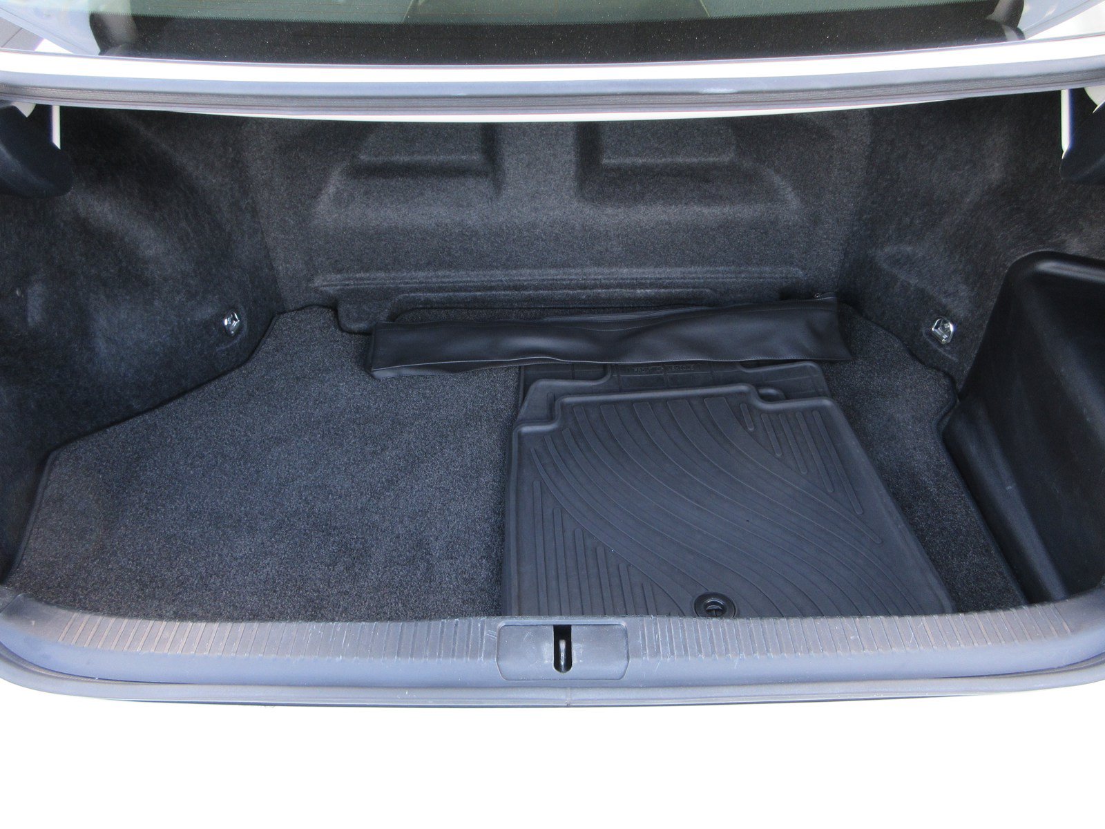 Used 2013 Lexus ES 300h w/ Luxury Pkg FWD image 54