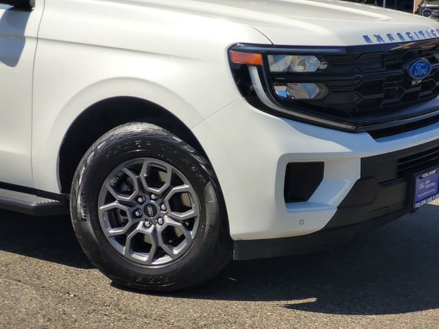 Certified 2025 Ford Expedition Max Active RWD image 6