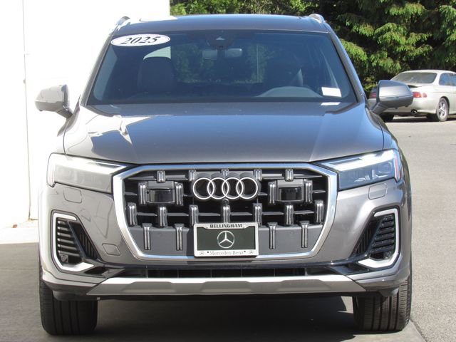 Used 2025 Audi Q7 3.0T Premium w/ Convenience Package AWD/4WD image 3