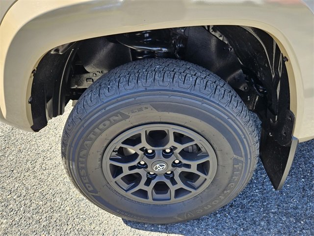 Used 2020 Toyota Tacoma SR5 w/ Blackout Package image 18