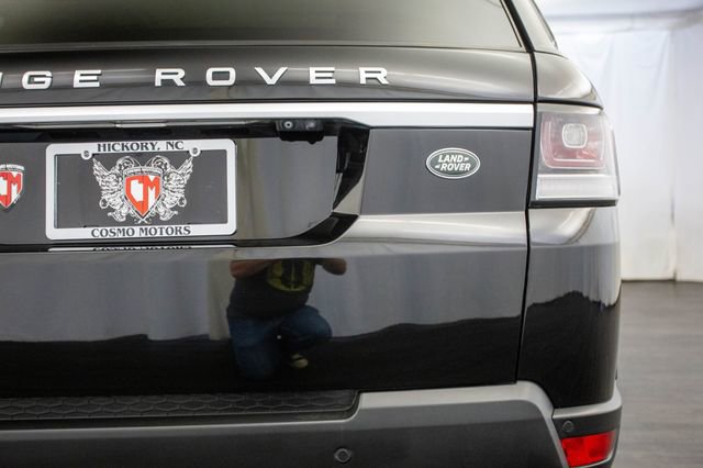 Used 2016 Land Rover Range Rover Sport HSE AWD/4WD image 38