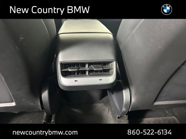 Used 2022 Tesla Model Y Long Range image 23