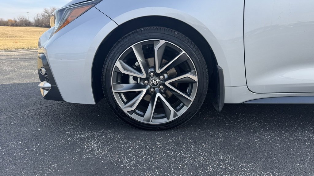 Used 2021 Toyota Corolla SE image 29