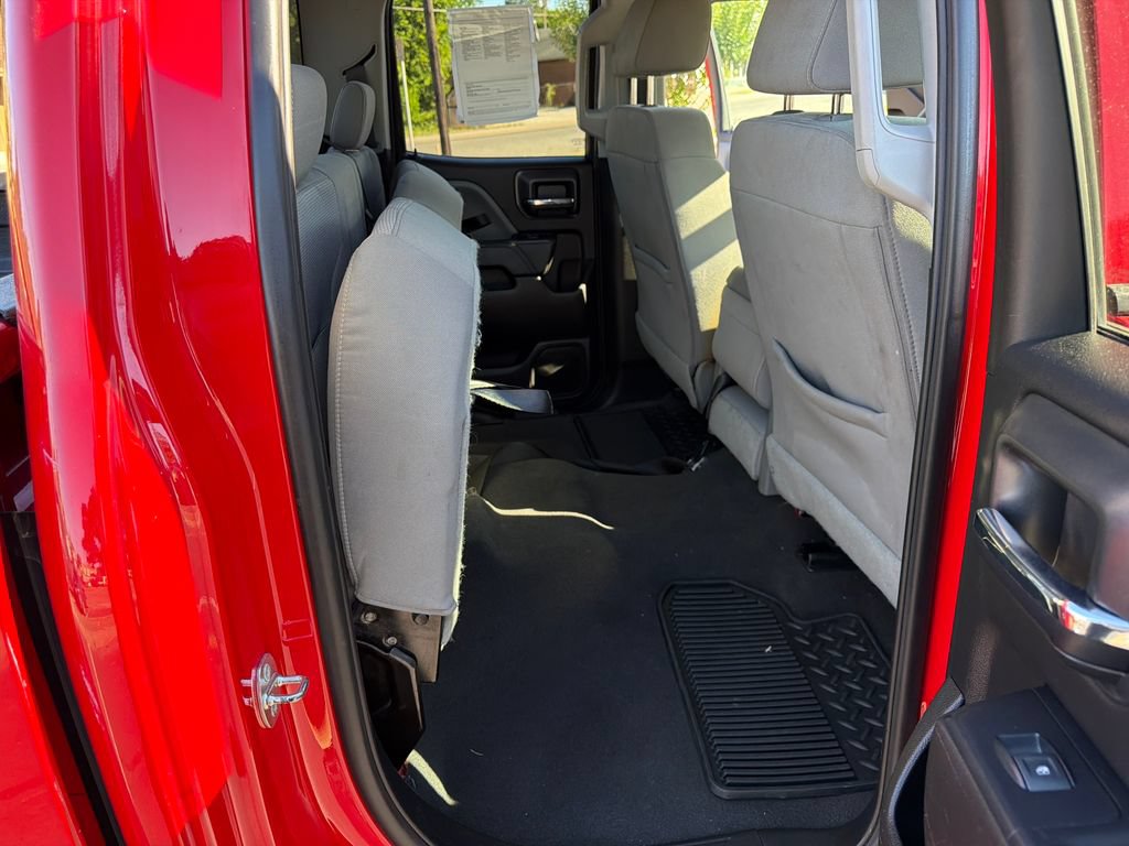 Used 2019 Chevrolet Silverado 1500 Custom w/ Custom Convenience Package AWD/4WD image 38