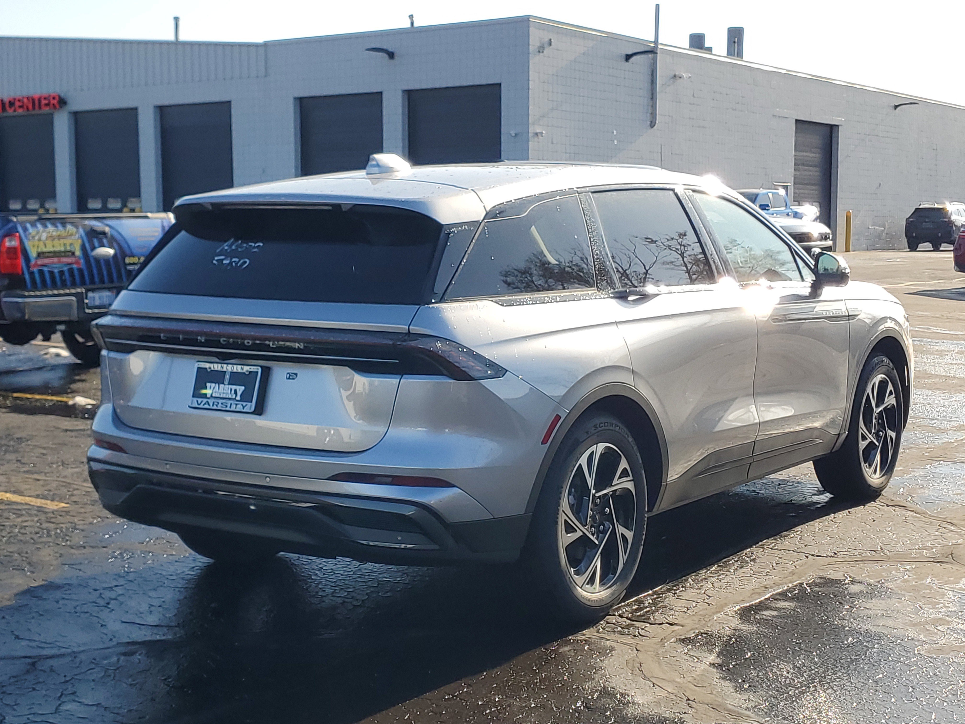 New 2026 Lincoln Nautilus Premier w/ Equipment Group 102A image 4