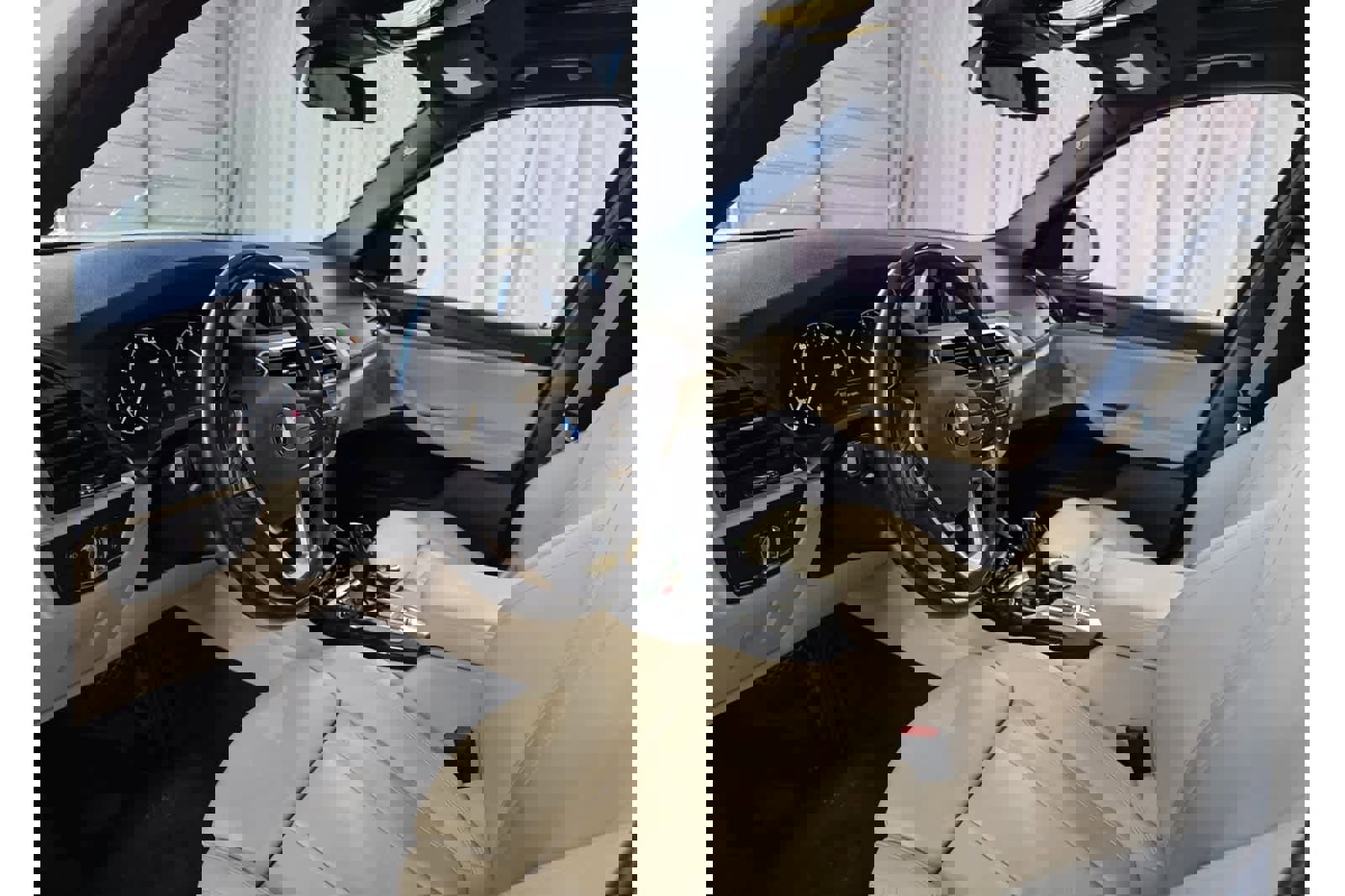 Used 2018 BMW X3 xDrive30i w/ Convenience Package image 18