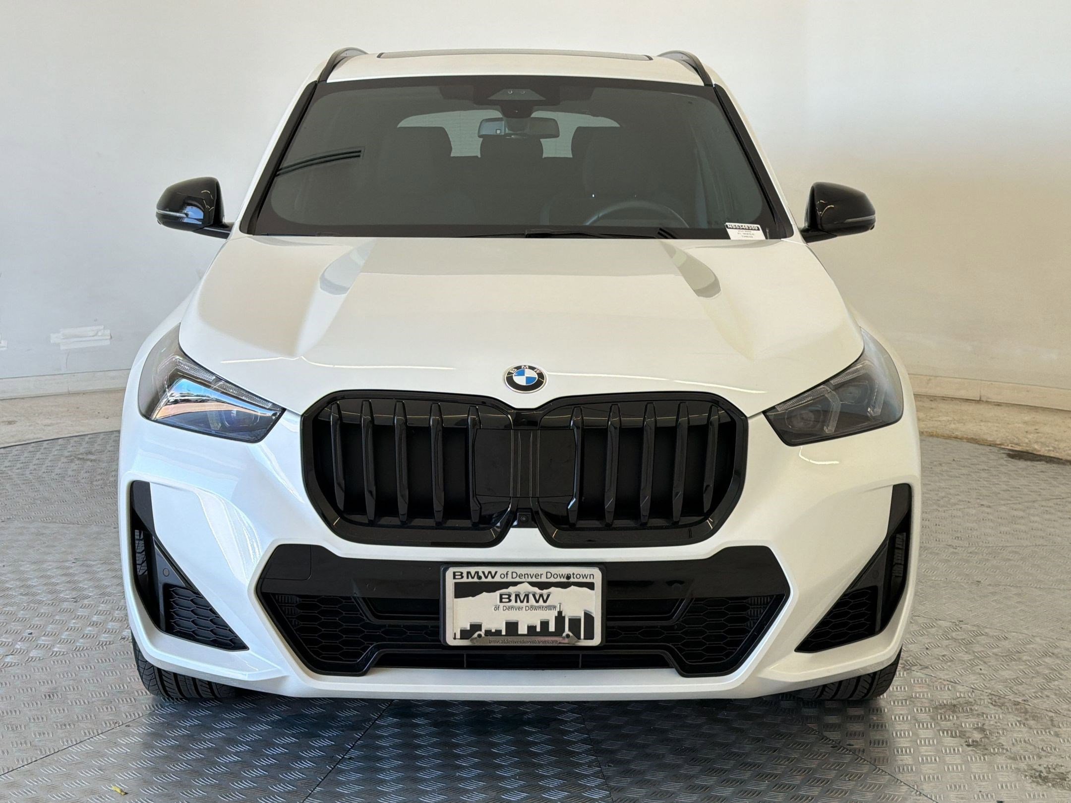 Used 2025 BMW X1 xDrive28i w/ Premium Package AWD/4WD image 6