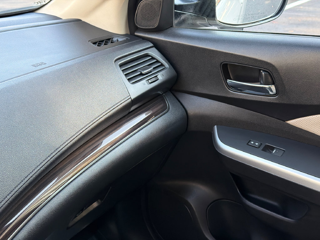 Used 2016 Honda CR-V EX-L image 32