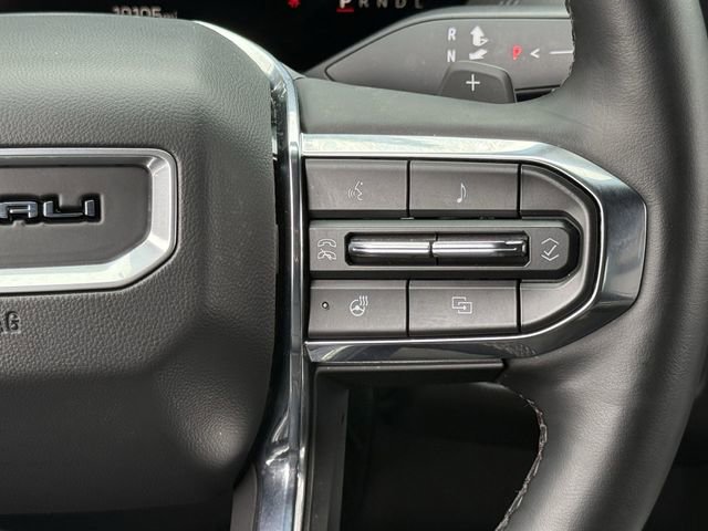 Used 2025 GMC Yukon XL Denali AWD/4WD image 18