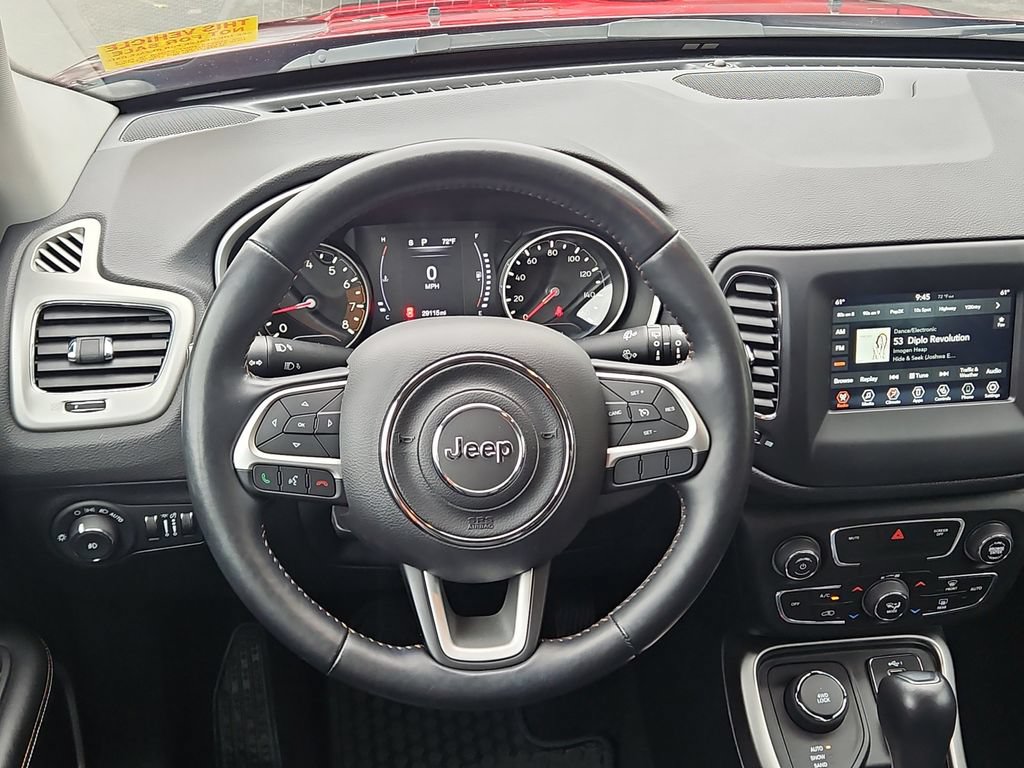 Used 2020 Jeep Compass Latitude w/ Cold Weather Group AWD/4WD image 25