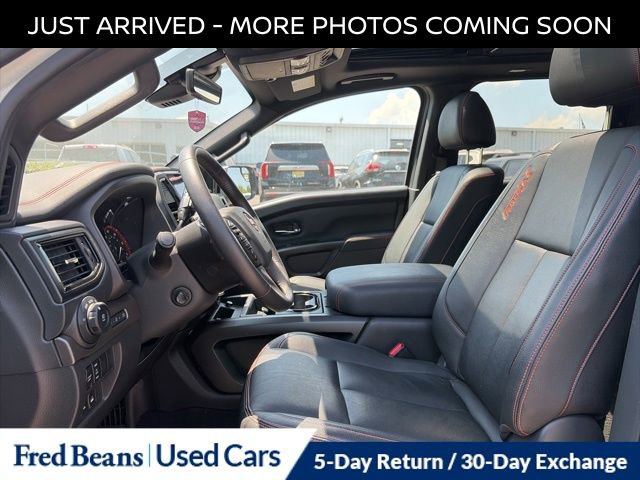 Used 2024 Nissan Titan PRO-4X w/ Pro-4x Convenience Package AWD/4WD image 13