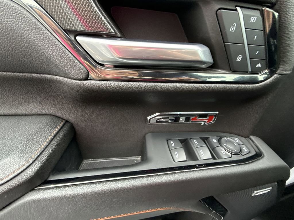 Certified 2024 GMC Sierra 1500 AT4 w/ Technology Package AWD/4WD image 30