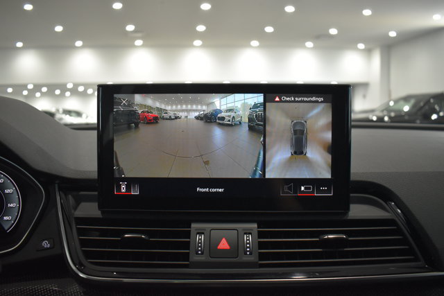 Used 2023 Audi SQ5 Premium Plus w/ Premium Plus Package AWD/4WD image 16