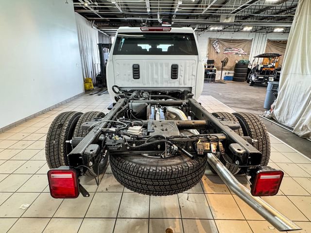 New 2026 GMC Sierra 3500 Pro w/ Convenience Package image 18
