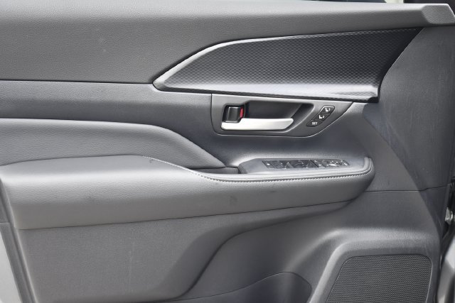 Used 2026 Toyota Grand Highlander AWD Hybrid image 22