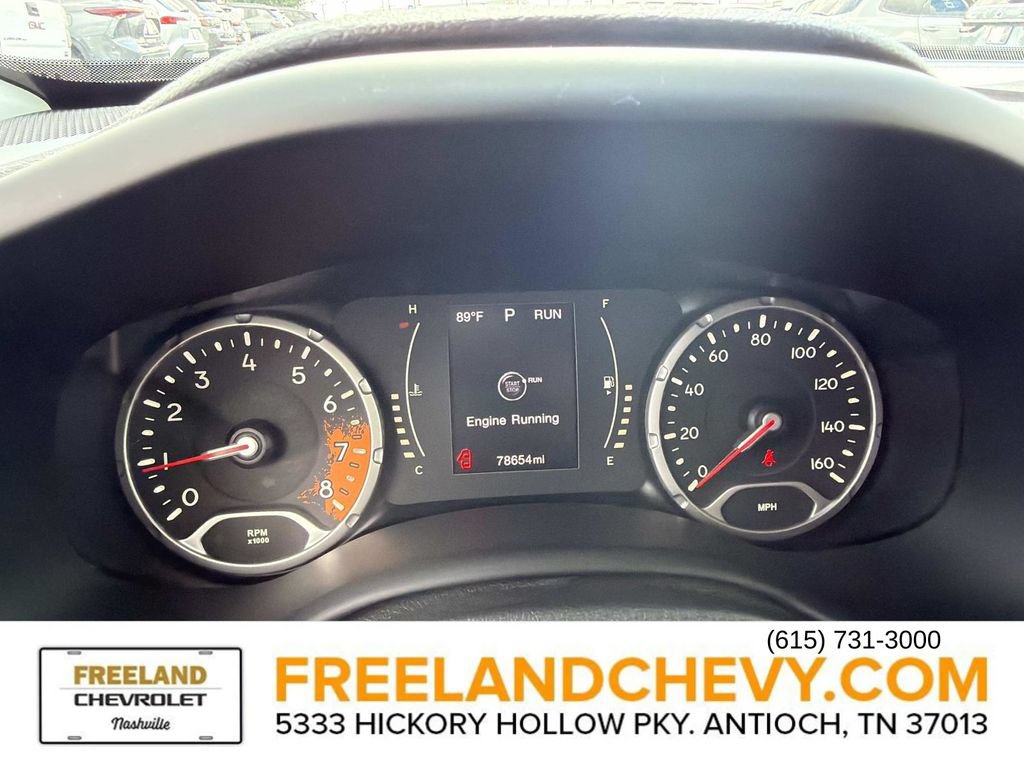 Used 2016 Jeep Renegade Latitude FWD image 28