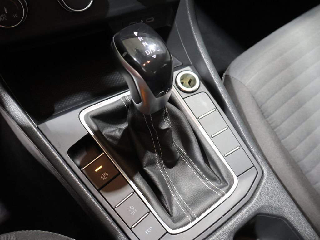 Used 2024 Volkswagen Jetta S FWD image 28