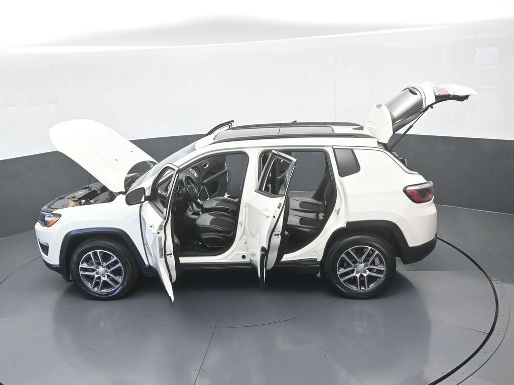 Used 2020 Jeep Compass Latitude FWD image 65
