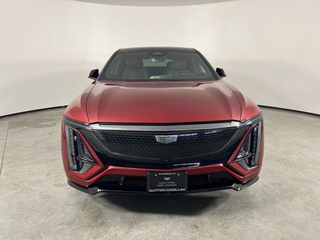Used 2026 Cadillac Lyriq V w/ LPO, Floor Liner Package AWD/4WD image 3