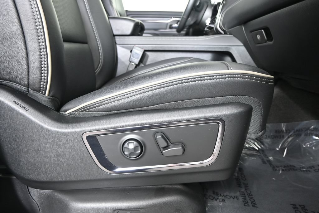 Used 2024 RAM 1500 Limited AWD/4WD image 15