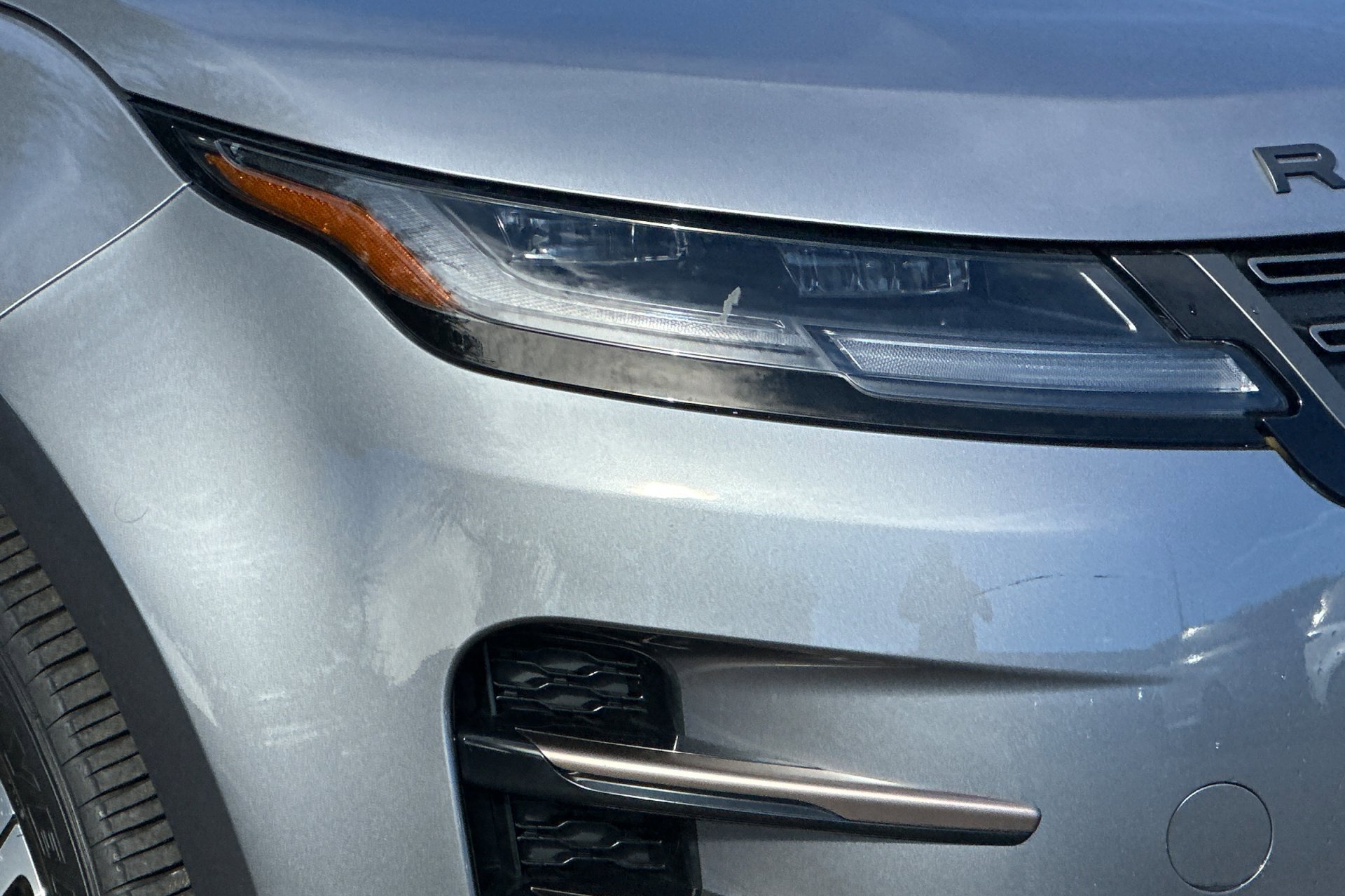 Used 2024 Land Rover Range Rover Evoque Dynamic SE image 15