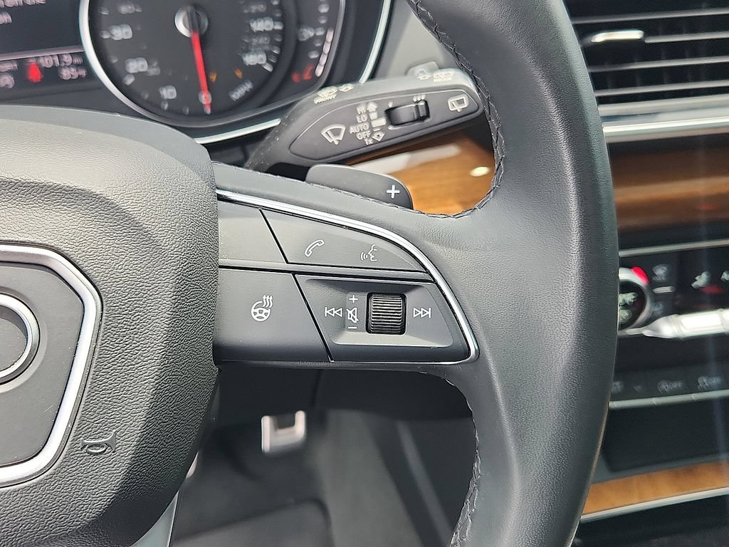 Used 2024 Audi Q5 Premium AWD/4WD image 21