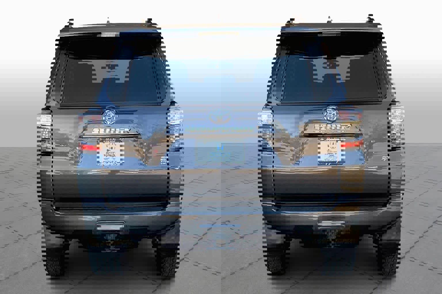 Used 2019 Toyota 4Runner SR5 Premium image 4