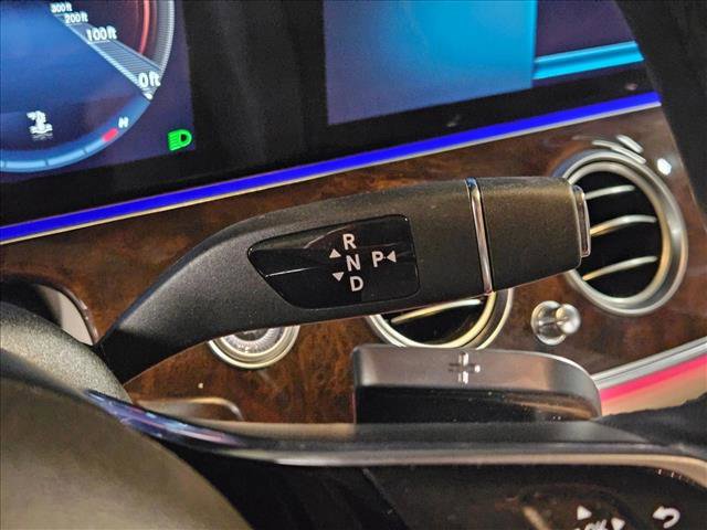 Used 2022 Mercedes-Benz E 350 4MATIC Sedan image 11