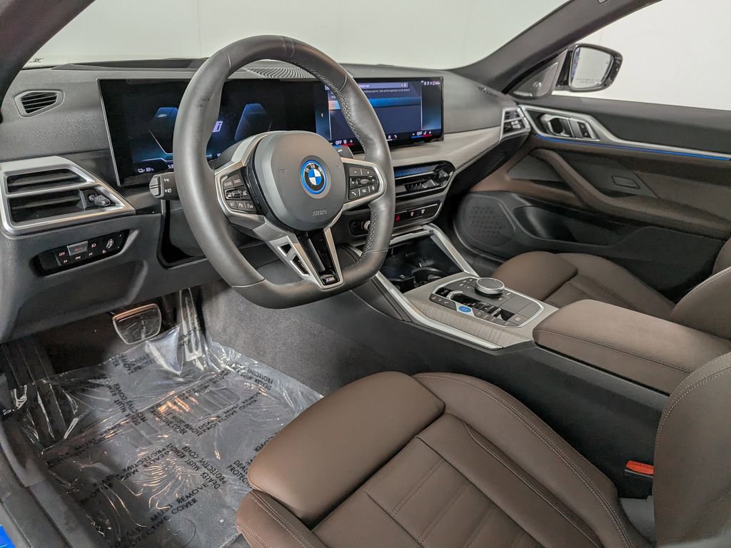 Used 2025 BMW i4 xDrive40i w/ M Sport Package image 17