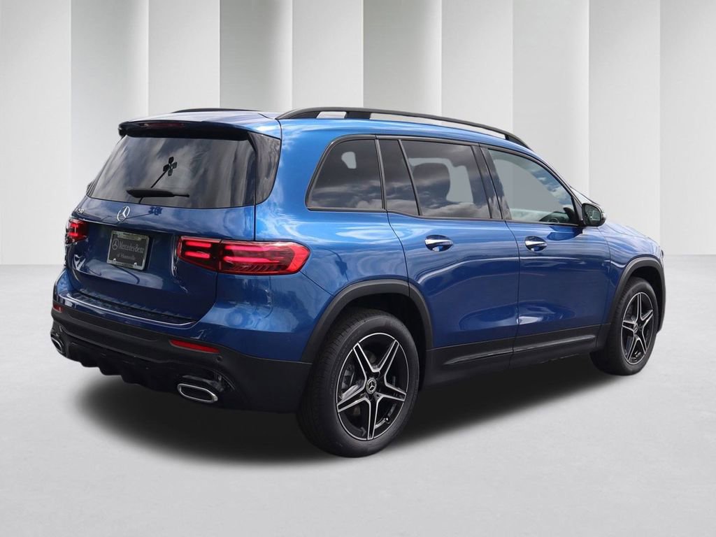 Certified 2024 Mercedes-Benz GLB 250 image 3