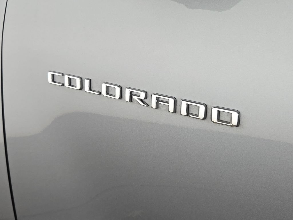 Certified 2025 Chevrolet Colorado Trail Boss AWD/4WD image 37