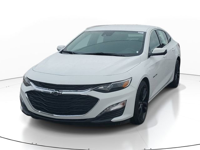 Used 2024 Chevrolet Malibu LT w/ Sport Edition FWD image 2