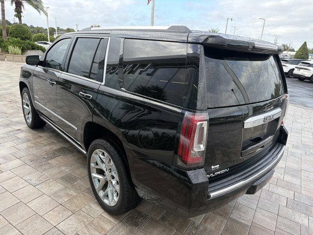Used 2020 GMC Yukon Denali w/ Denali Ultimate Package RWD image 4
