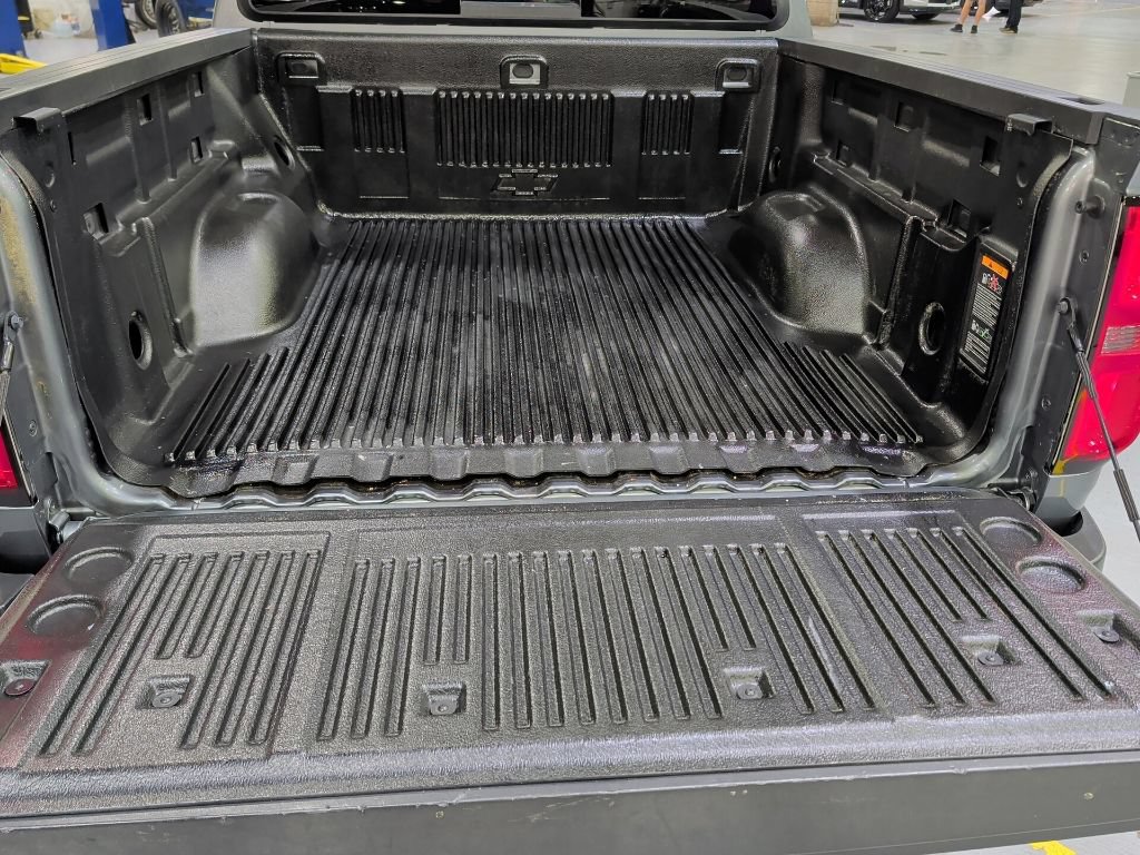 Used 2022 Chevrolet Colorado LT w/ LT Convenience Package RWD image 8