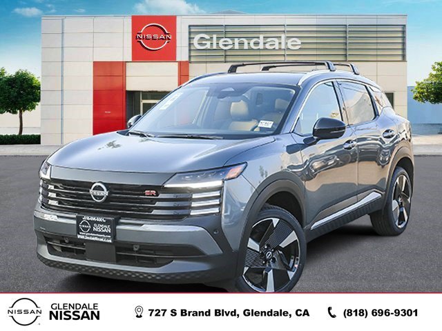 New 2026 Nissan Kicks SR w/ Cold Weather Package