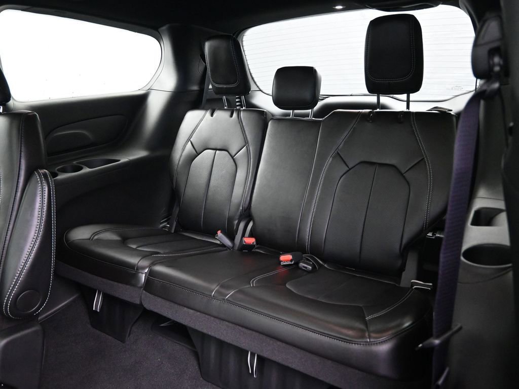 New 2026 Chrysler Pacifica Select image 25
