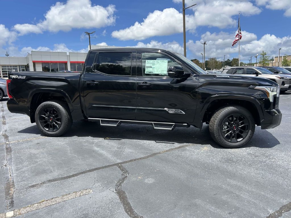 New 2026 Toyota Tundra Platinum w/ TRD Off-Road Package AWD/4WD image 2