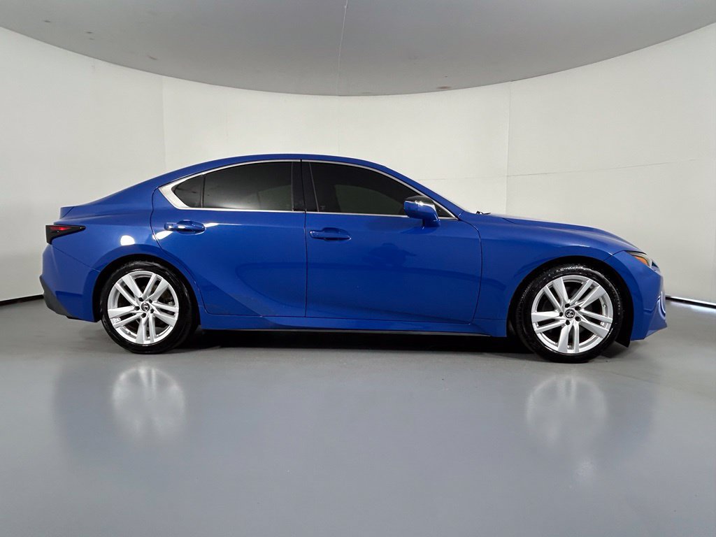 Used 2022 Lexus IS 300 w/ Accessory Package RWD image 8