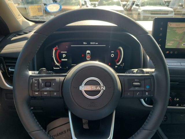 Used 2024 Nissan Rogue Platinum FWD image 21