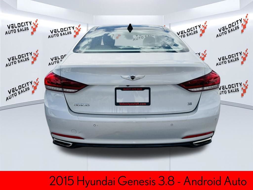 Used 2015 Hyundai Genesis 3.8 w/ Option Group 03 image 4