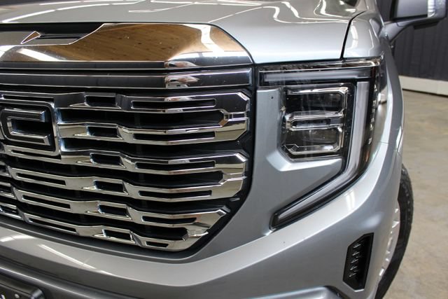 Certified 2024 GMC Sierra 1500 Denali w/ Technology Package AWD/4WD image 5