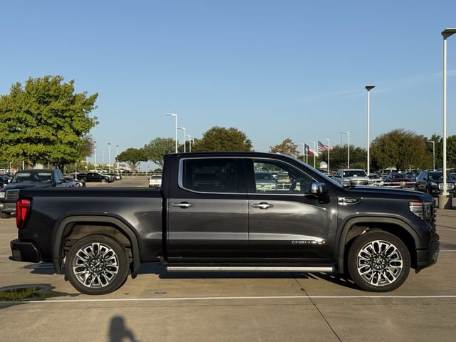 Used 2023 GMC Sierra 1500 Denali Ultimate AWD/4WD image 3