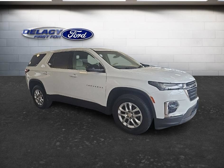 Used 2023 Chevrolet Traverse LS AWD/4WD image 8