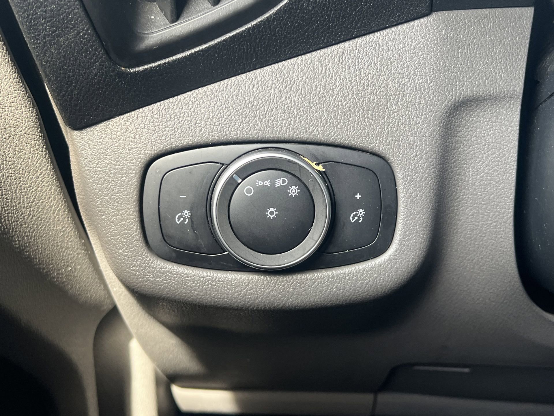 Used 2022 Ford Transit Connect XL w/ Trailer Tow Package image 10