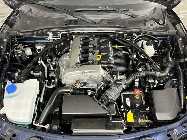 Used 2022 MAZDA MX-5 Miata RF Grand Touring RWD image 8