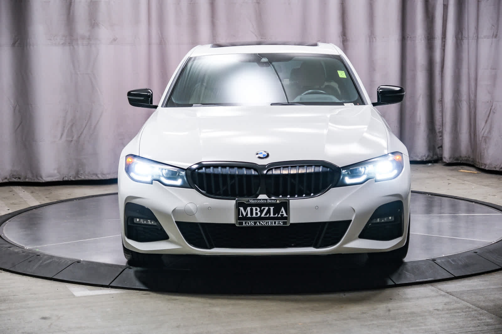 Used 2022 BMW 330i Sedan w/ M Sport Package RWD image 6